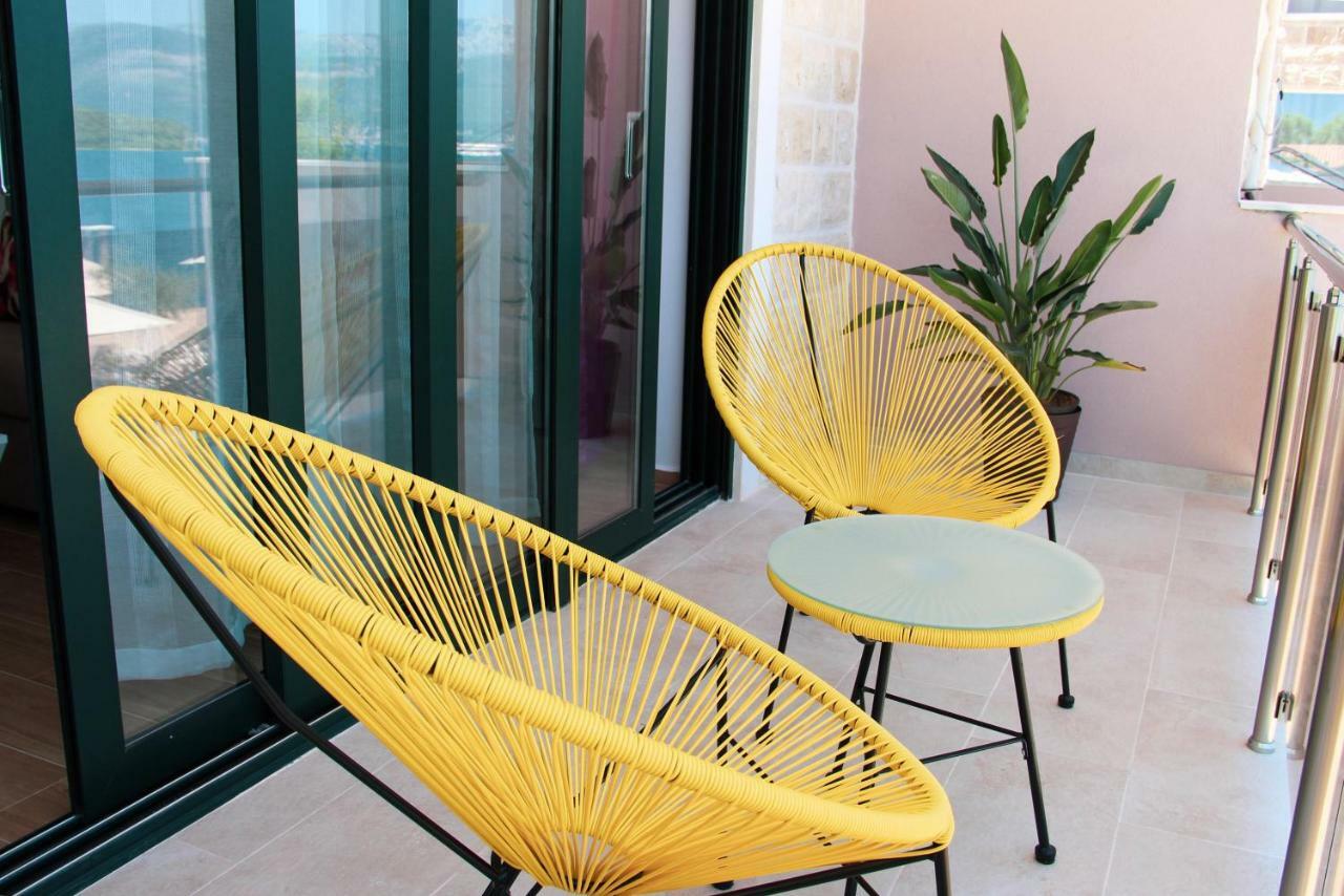 Apartments Tramonto Тиват Екстериор снимка