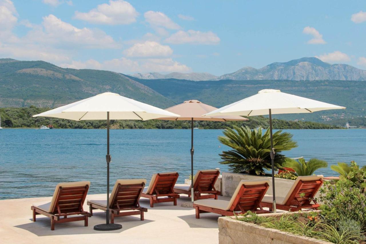 Apartments Tramonto Тиват Екстериор снимка