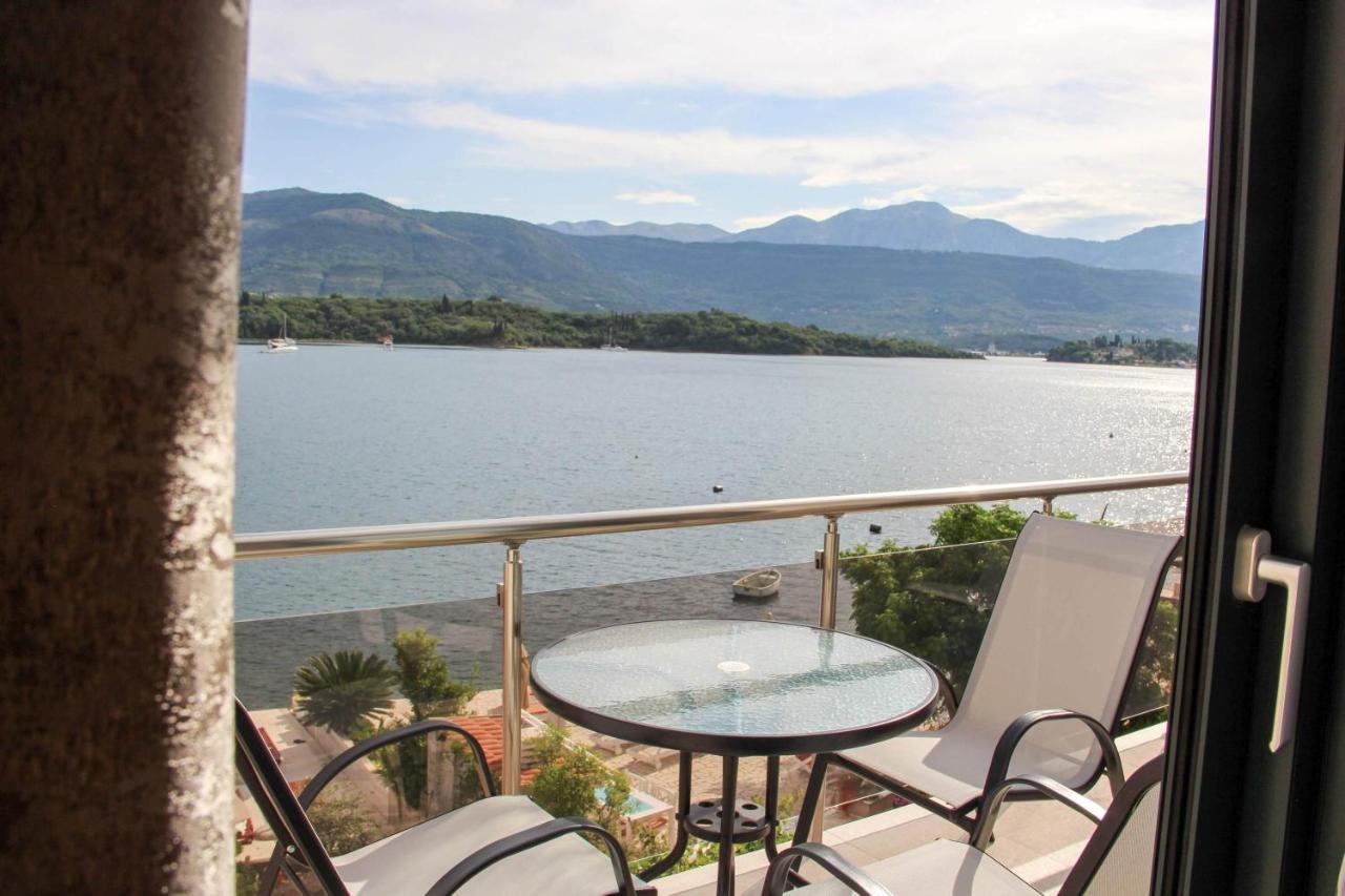 Apartments Tramonto Тиват Екстериор снимка