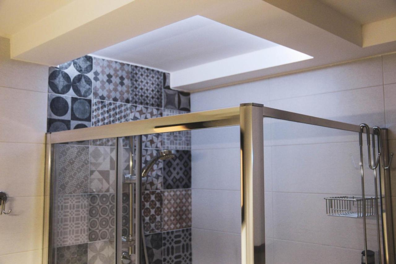 Apartments Tramonto Тиват Екстериор снимка