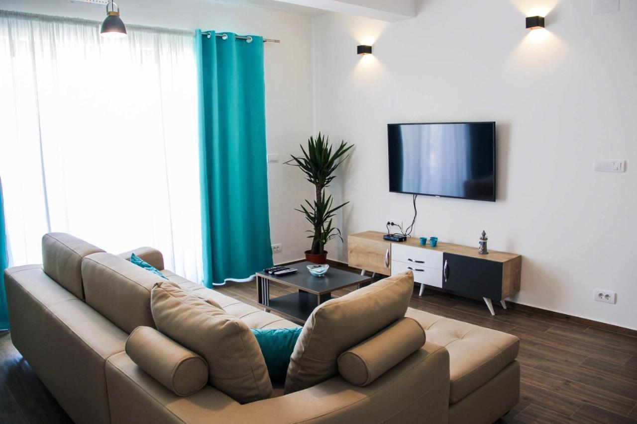 Apartments Tramonto Тиват Екстериор снимка